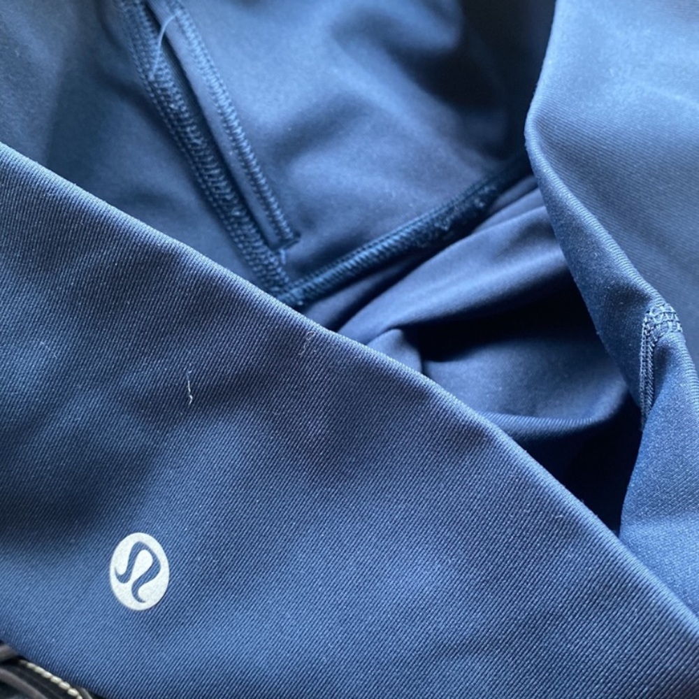 lululemon - Picture 6 of 7